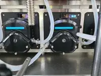 Riempitrice per liquidi con pompa peristaltica